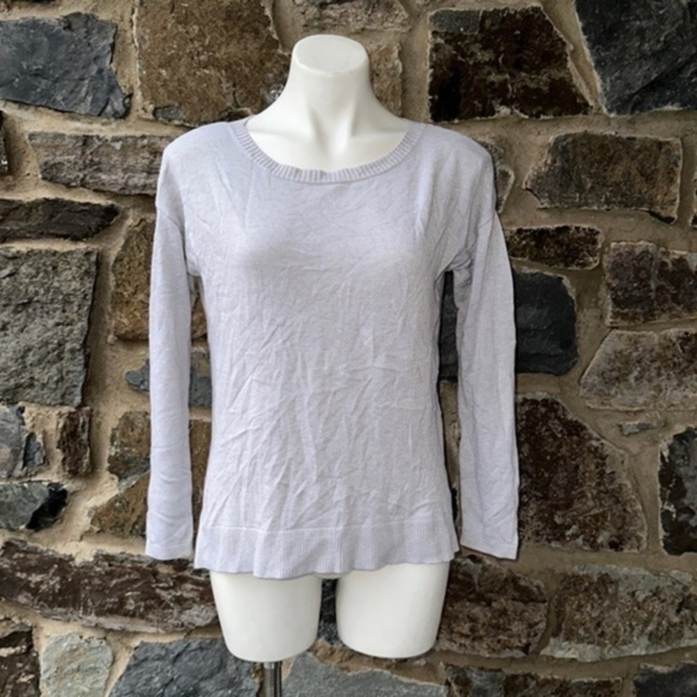 Lululemon Athletic Well Being Sweater in ‘Heathered Vapor’ Gray Size